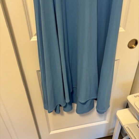 Brand New Sleeveless Drop-Waist Maxi Dress: COS - Picture 4 of 11